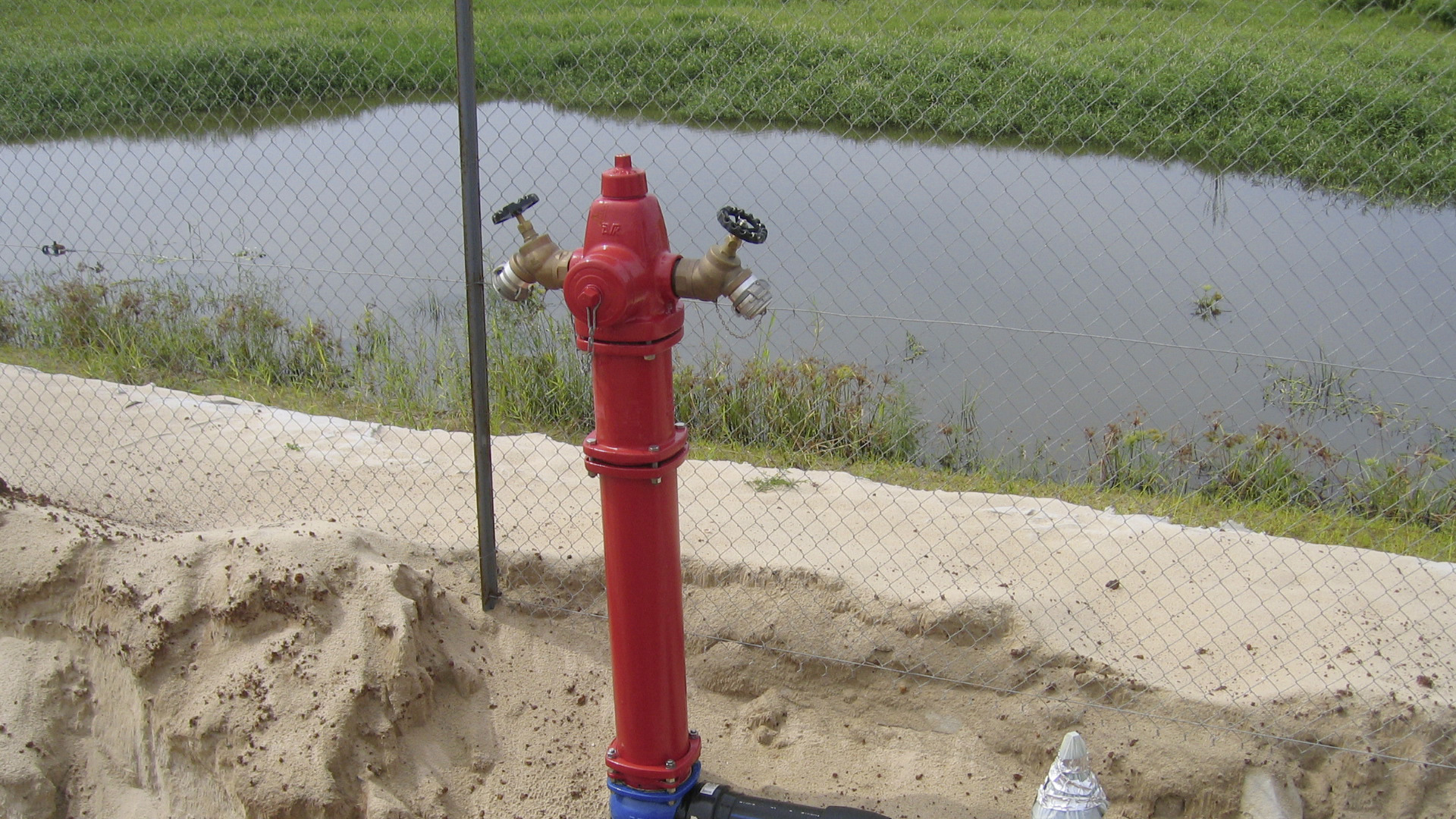 AVK fire hydrant installation